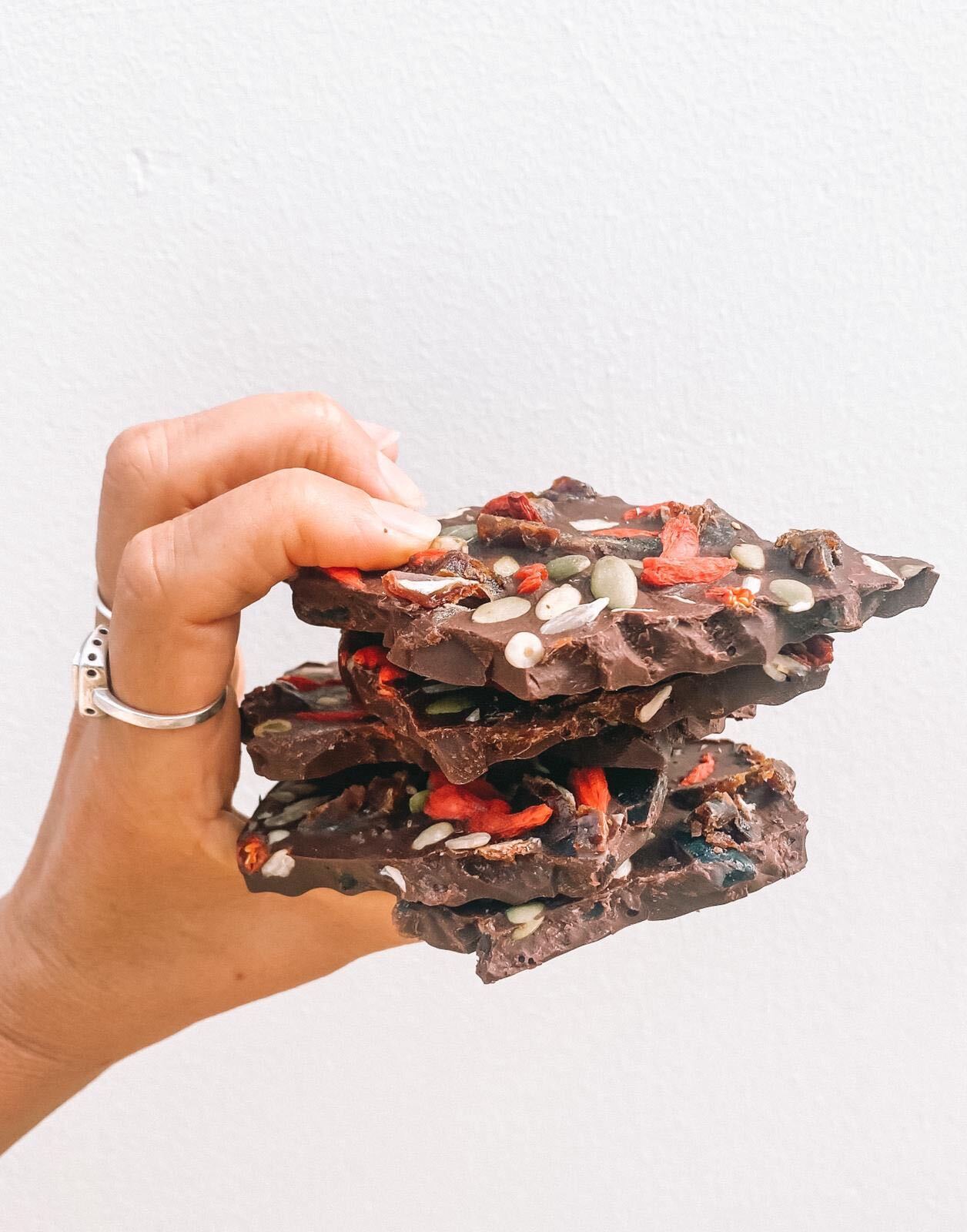 Superfood Chocolate Bark - Nutrition X